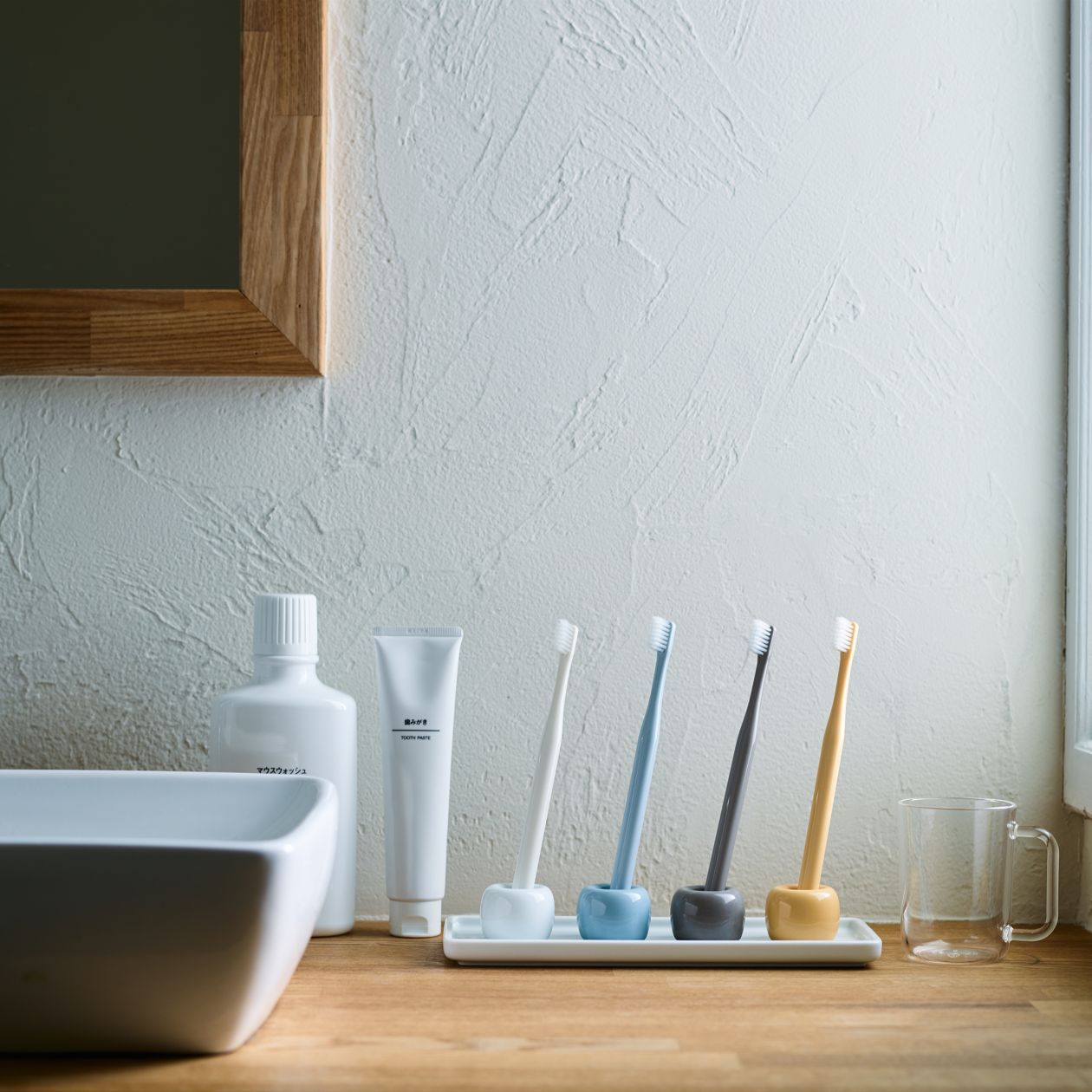 セリア ニトリ 水滴をぐんぐん吸い取る 珪藻土トレー で歯ブラシスタンドの悩みを解決 Planning セリア ニトリ 水滴をぐんぐん吸い取る 珪藻土トレー で歯ブラシスタンドの悩みを解決 Planning